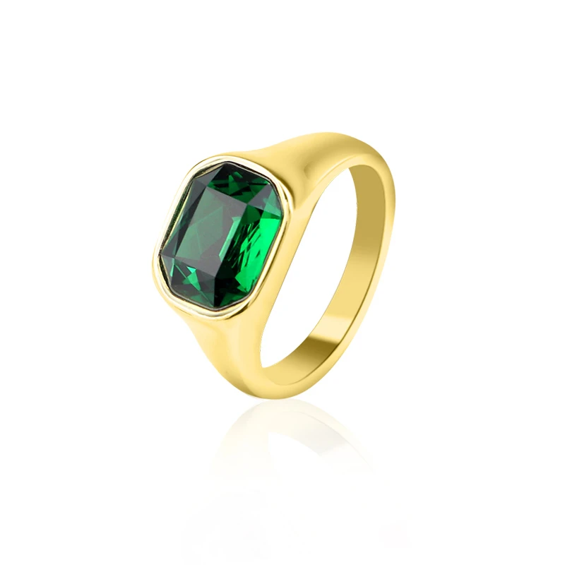 Anello con diamante CZ placcato in oro